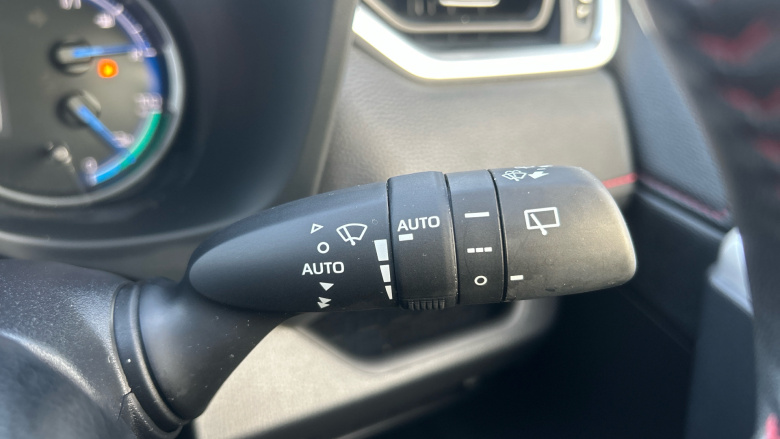 Toyota RAV4 2.5 PHEV Design 5dr CVT Estate